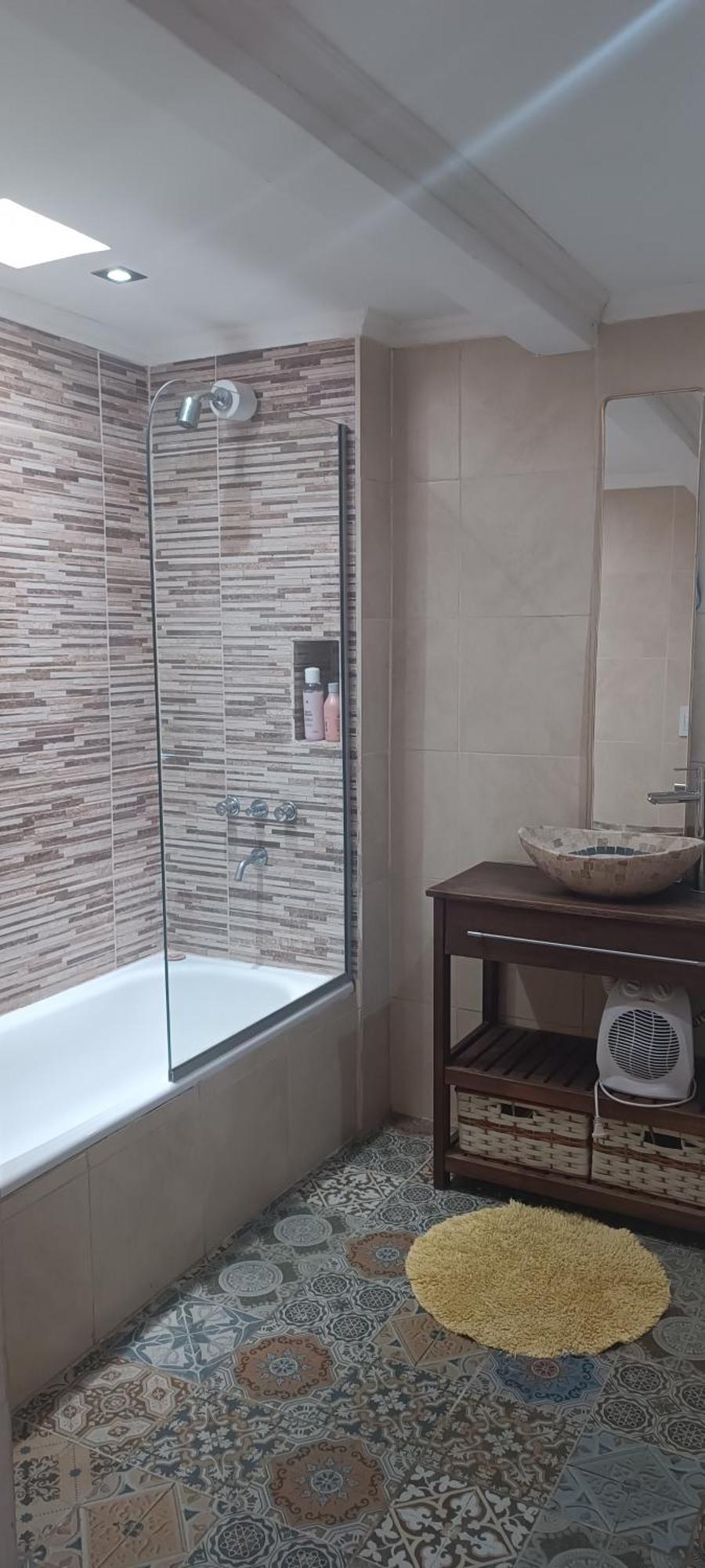 Casa Olivia- Alojamiento Con Piscina - Aeropuerto เอเซย์ซา ภายนอก รูปภาพ
